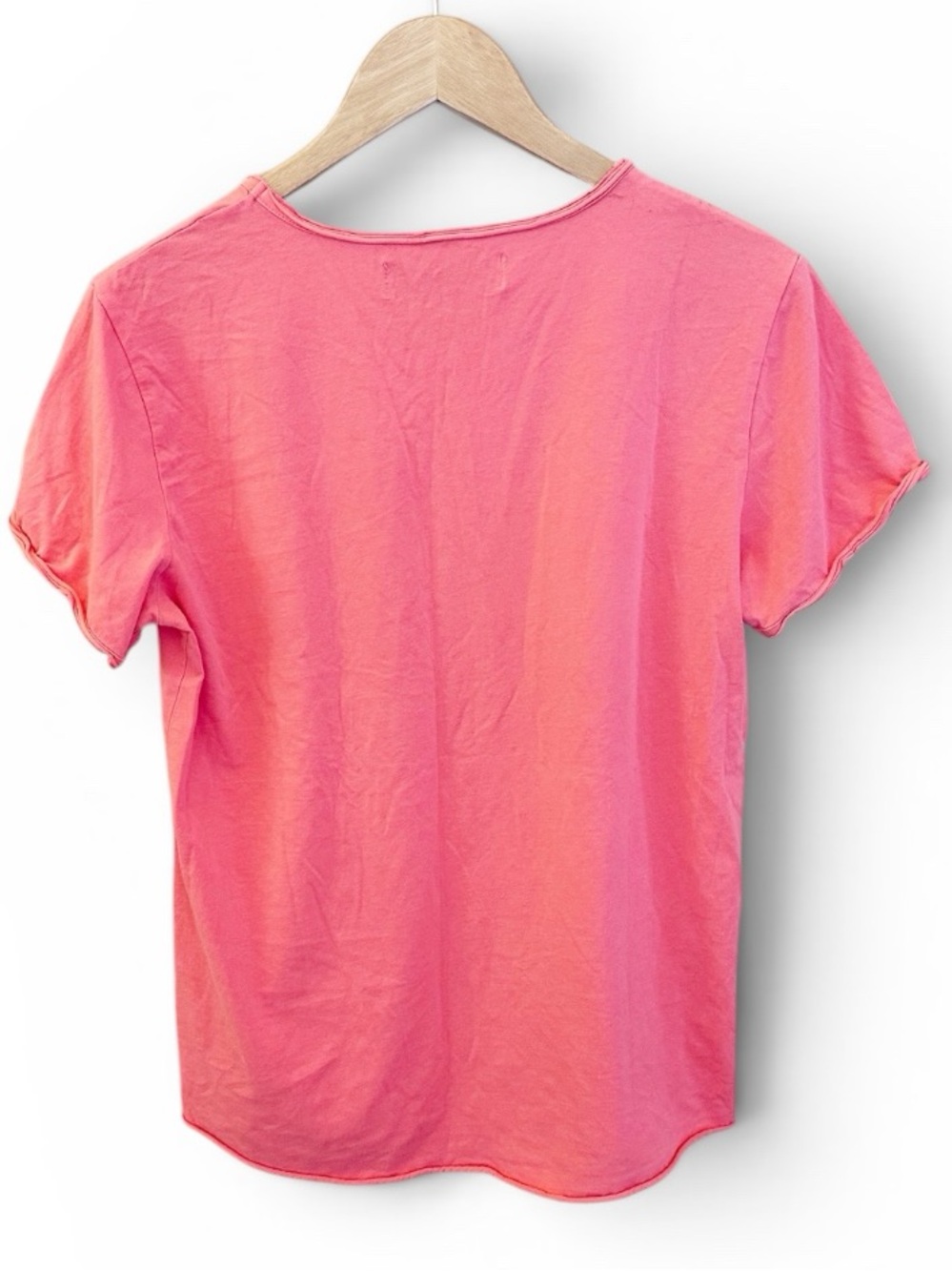 Dutch Bros Coral Pink Short Sleeve Shark Graphic Tee Size Large - Picture 2 of 2